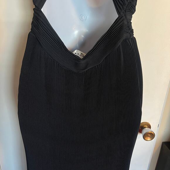 ALC Black Pleated Maxi Dress Gown Womens 4 Halter Open Back Pink Stripe Deep V - Picture 9 of 14